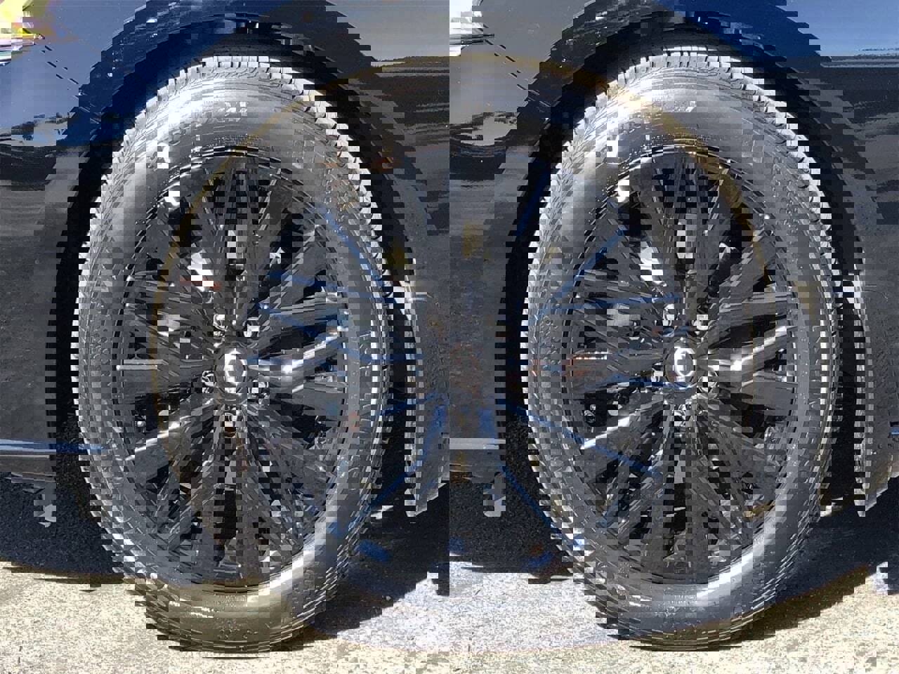 New 2025 Nissan Altima 2.5 SV w/ SV Special Edition Package image 9