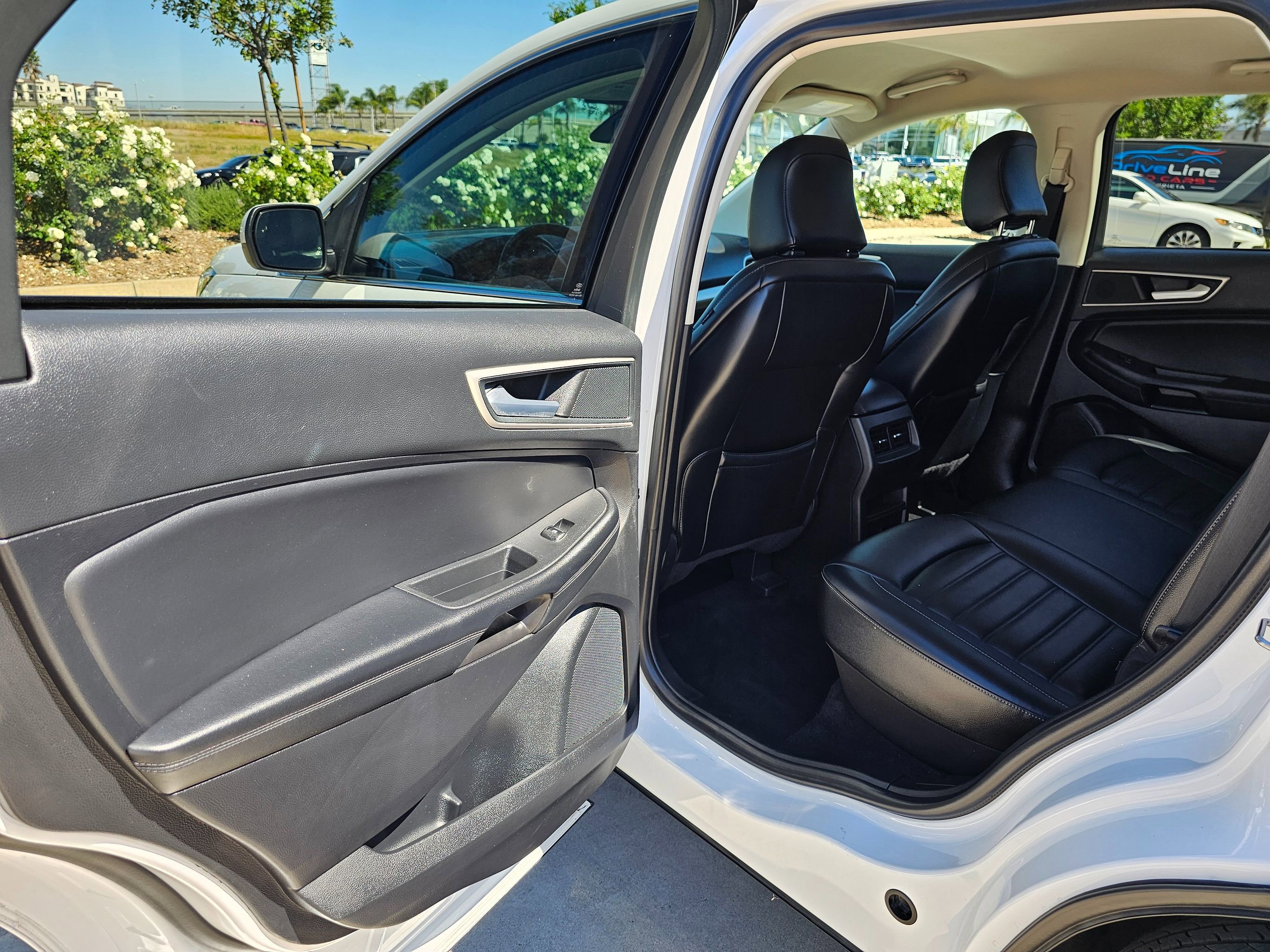 Used 2024 Ford Edge SEL AWD/4WD image 17