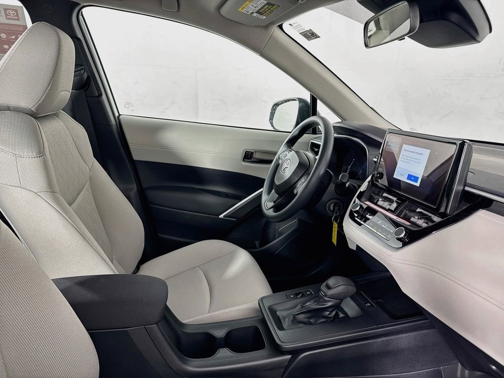 New 2026 Toyota Corolla Cross L FWD image 33