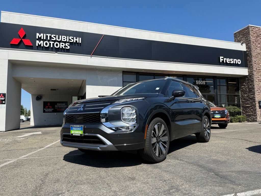 New 2026 Mitsubishi Outlander SEL