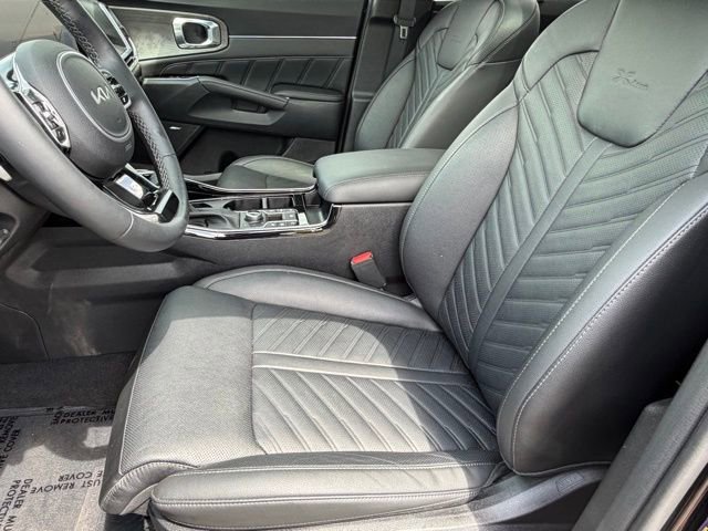 Used 2024 Kia Sorento SX Prestige image 12