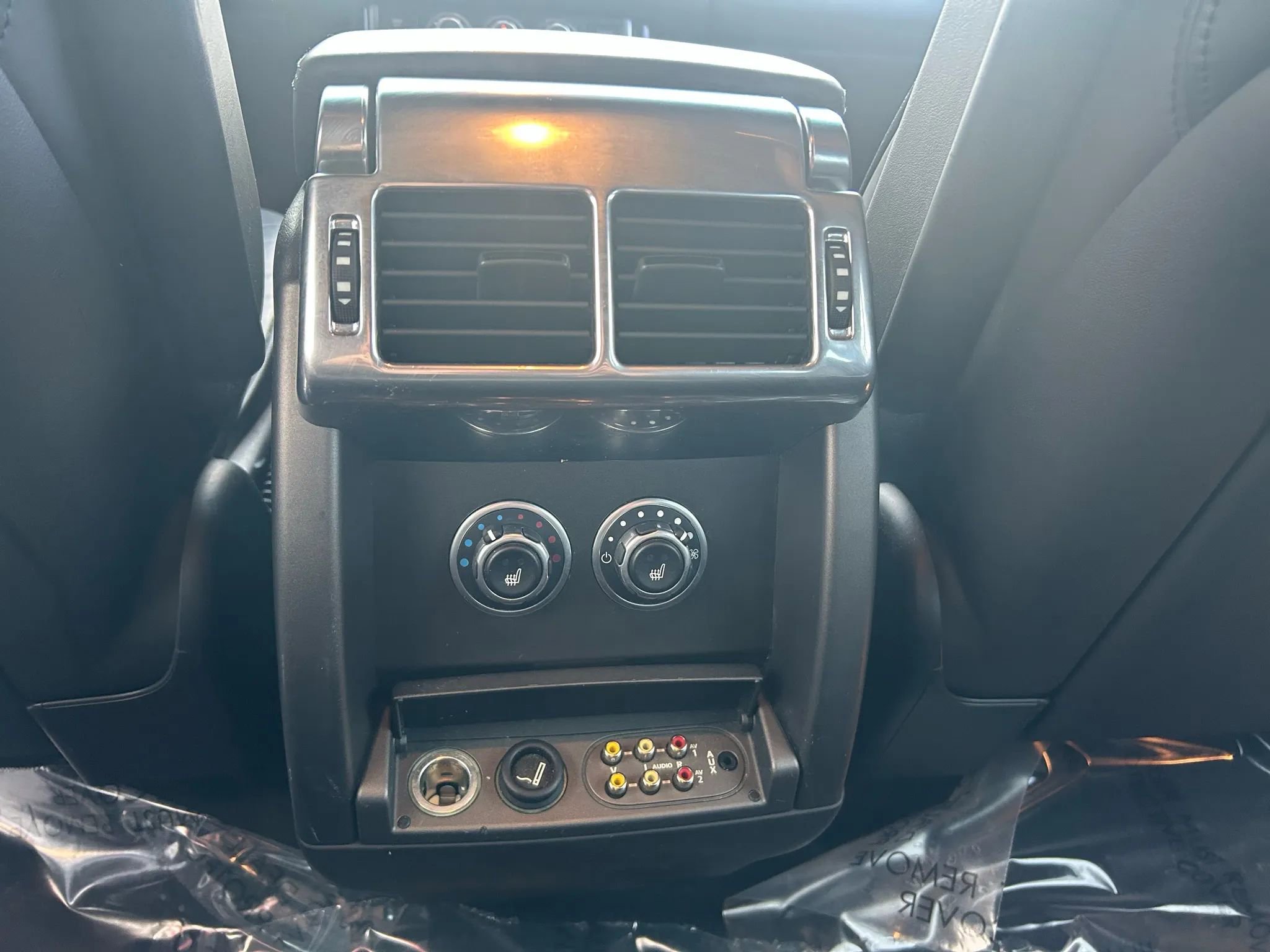 Used 2010 Land Rover Range Rover Supercharged image 20