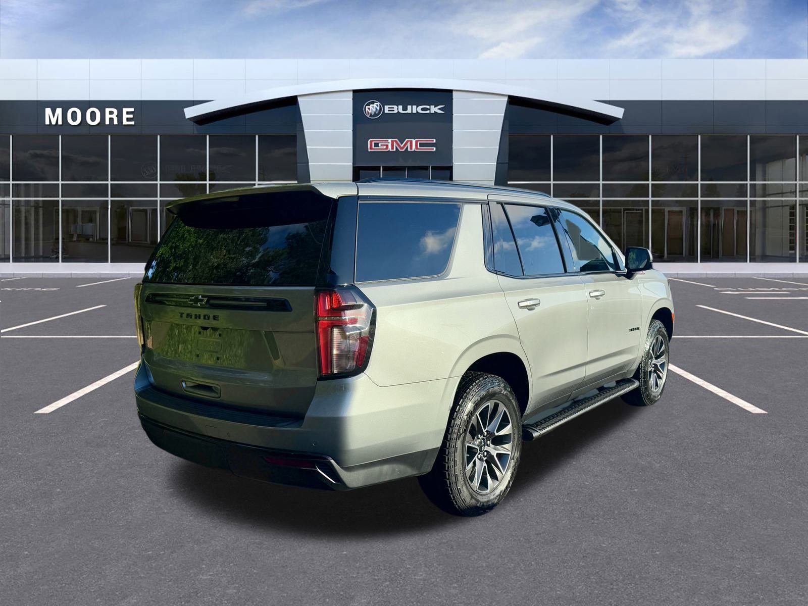 Used 2023 Chevrolet Tahoe Z71 w/ Luxury Package image 3