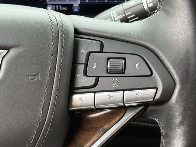 Used 2024 Cadillac Escalade Sport Platinum w/ LPO, ONYX Package AWD/4WD image 13
