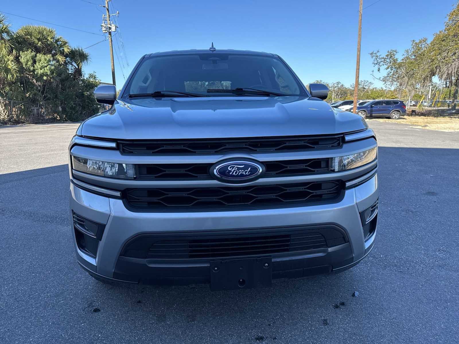 Used 2024 Ford Expedition XLT image 9