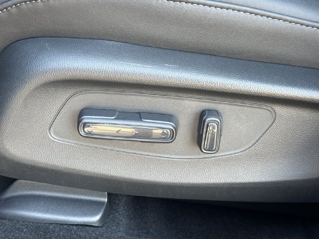 Certified 2025 Acura ADX AWD image 25