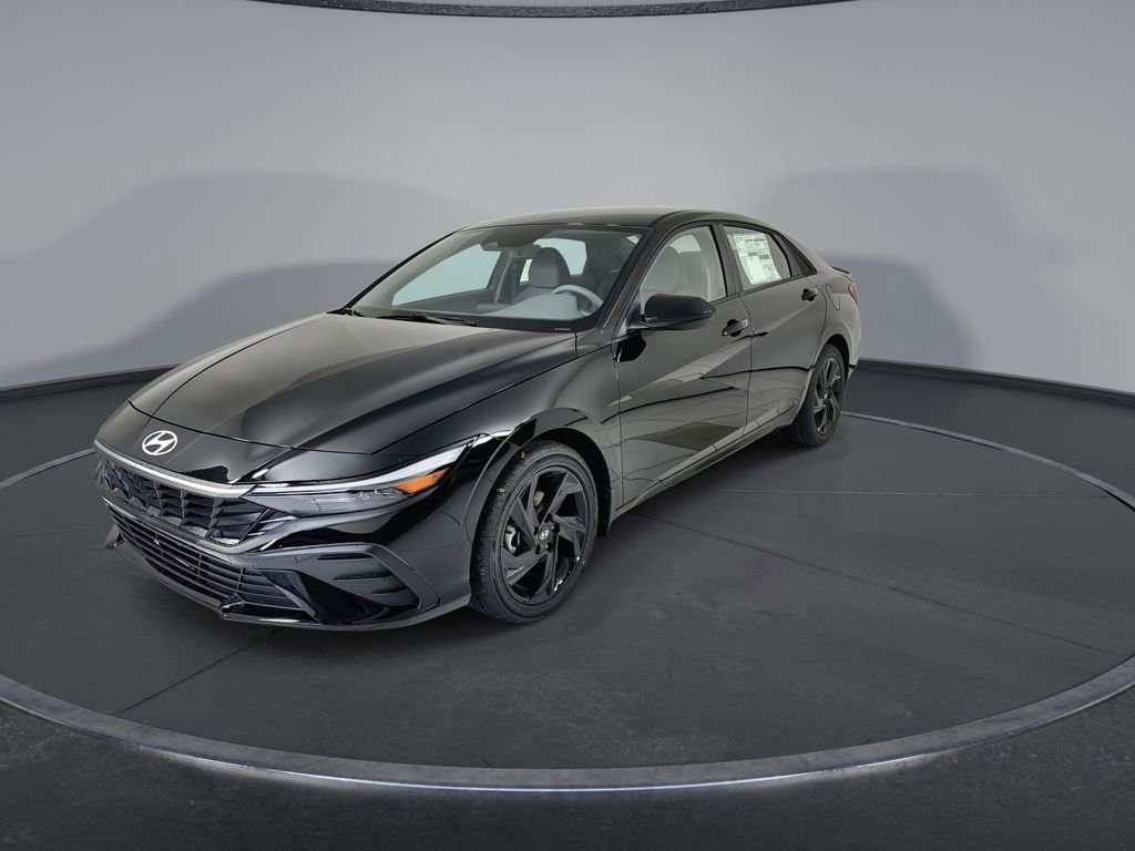 New 2026 Hyundai Elantra Sport FWD image 4