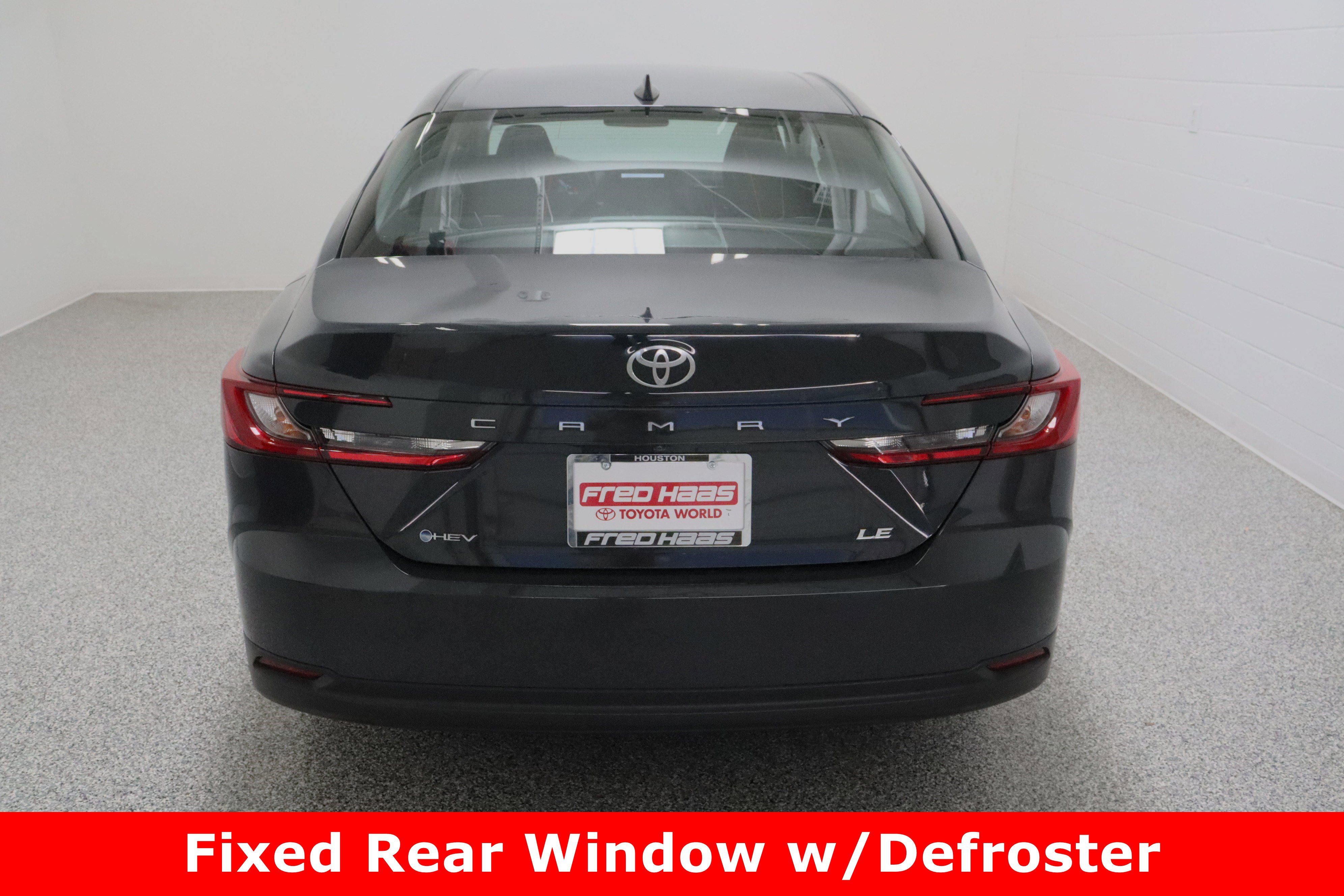 Used 2025 Toyota Camry LE FWD image 8