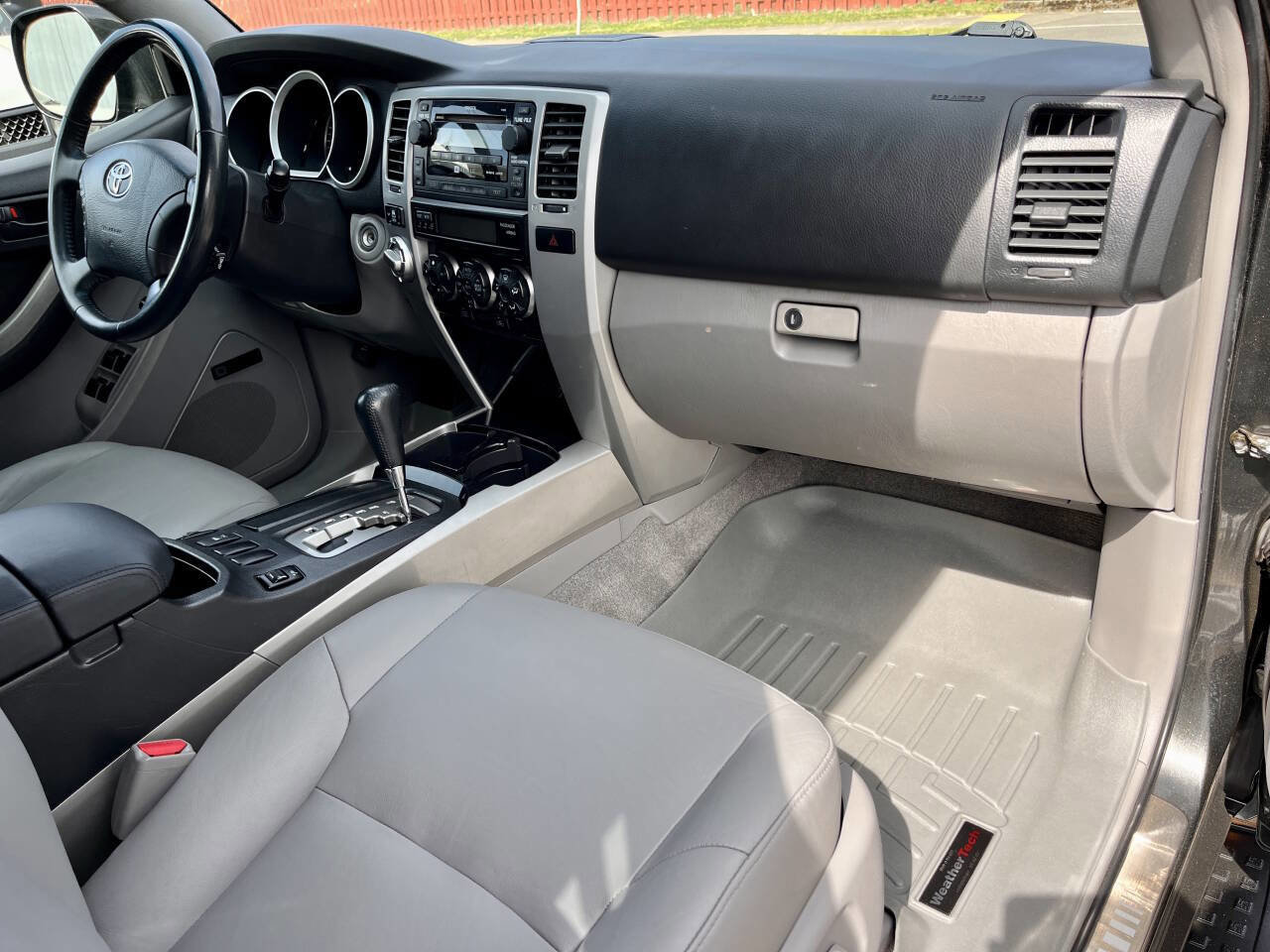 Used 2006 Toyota 4Runner Limited AWD/4WD image 18