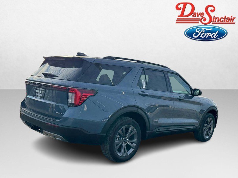 New 2026 Ford Explorer Active w/ Active Comfort Package image 7