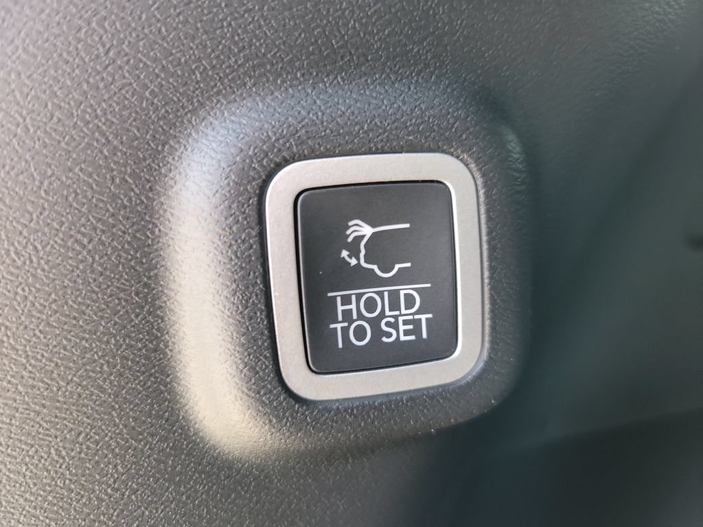 New 2026 Jeep Cherokee Overland AWD/4WD image 34