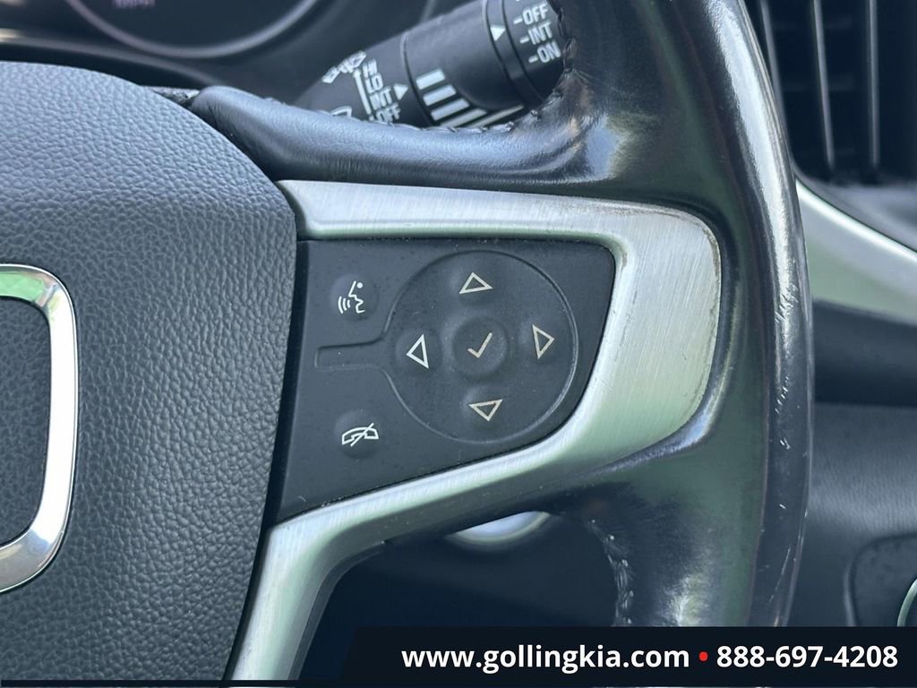 Used 2018 GMC Terrain SLE w/ Driver Convenience Package AWD/4WD image 23