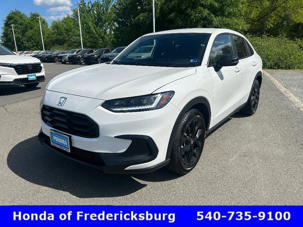 Certified 2025 Honda HR-V Sport image 2