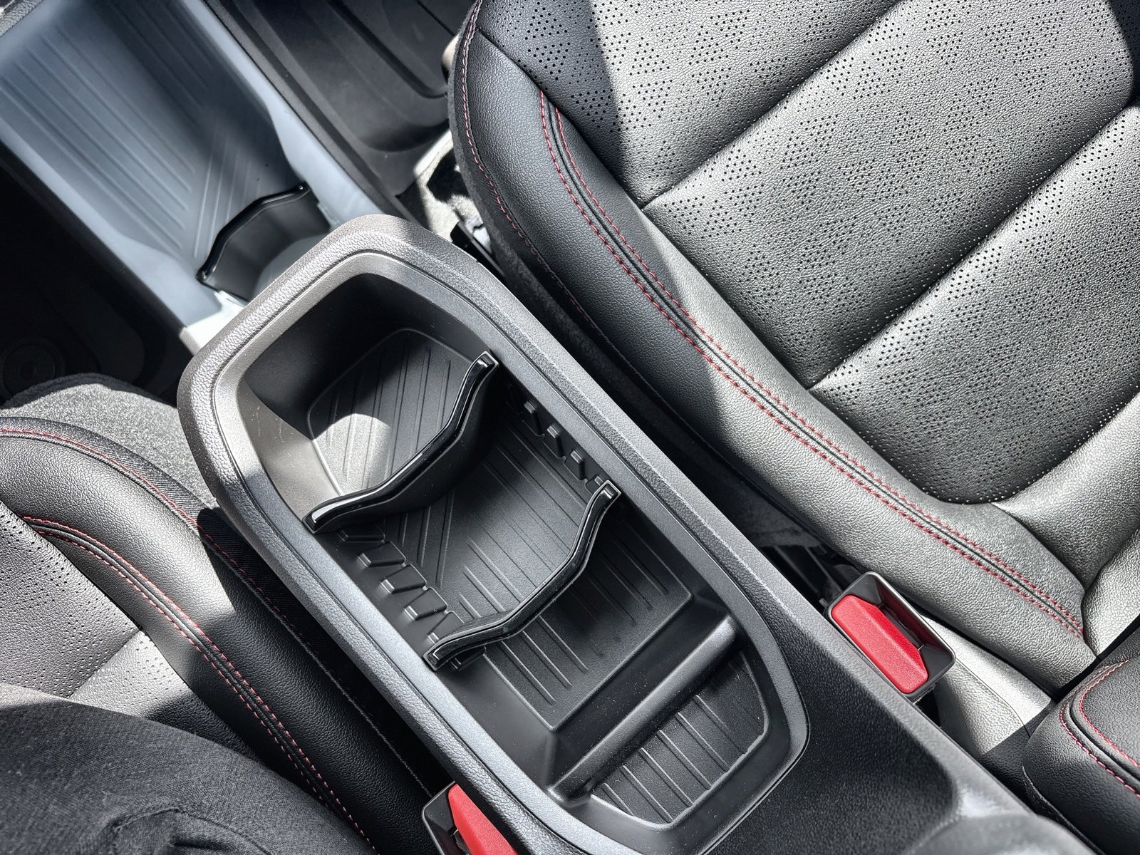 New 2027 Chevrolet Bolt RS FWD image 28