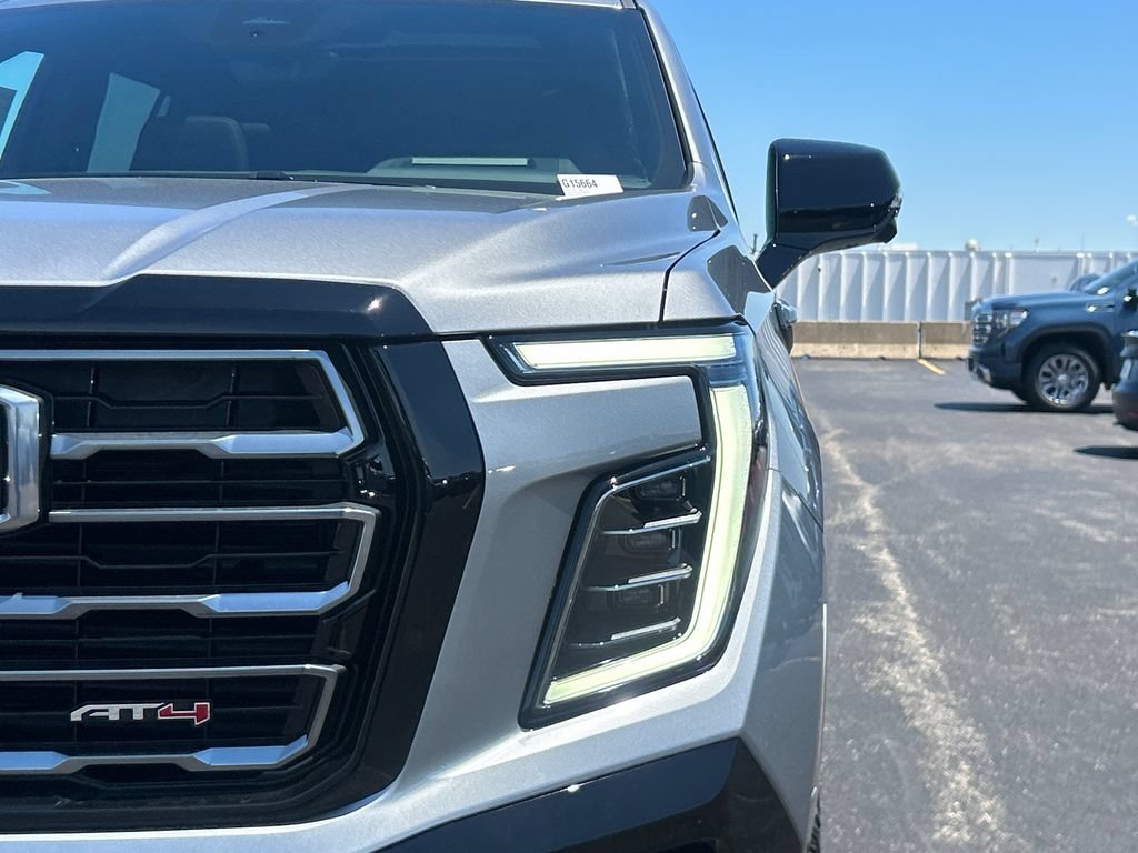 New 2026 GMC Yukon Denali Ultimate AWD/4WD image 11