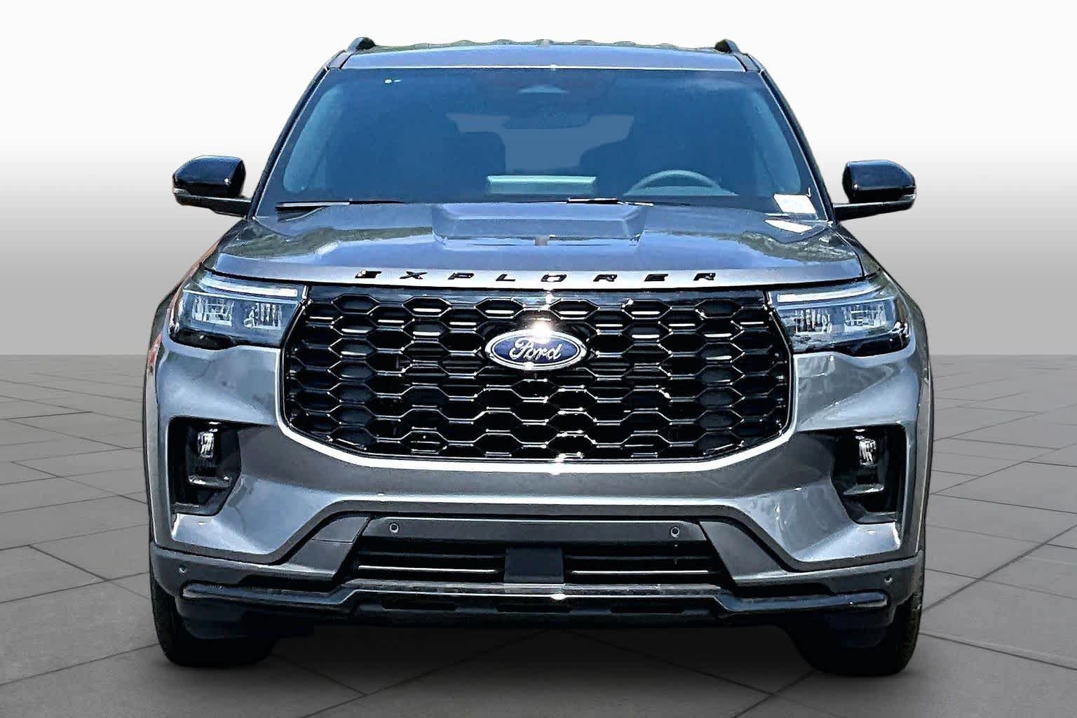 New 2026 Ford Explorer ST-Line RWD image 3
