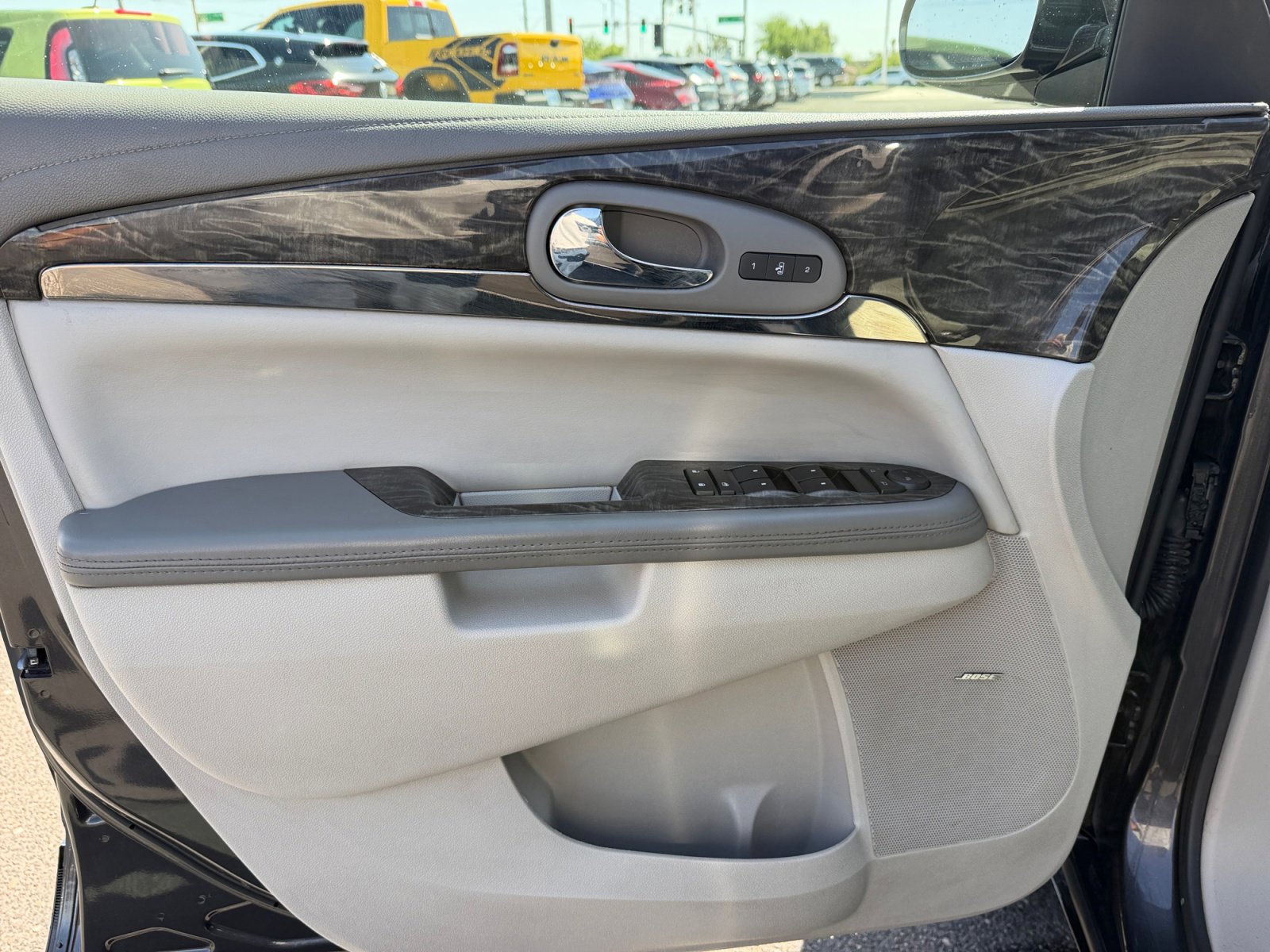 Used 2014 Buick Enclave Leather w/ LPO, Cargo Convenience Pkg FWD image 13