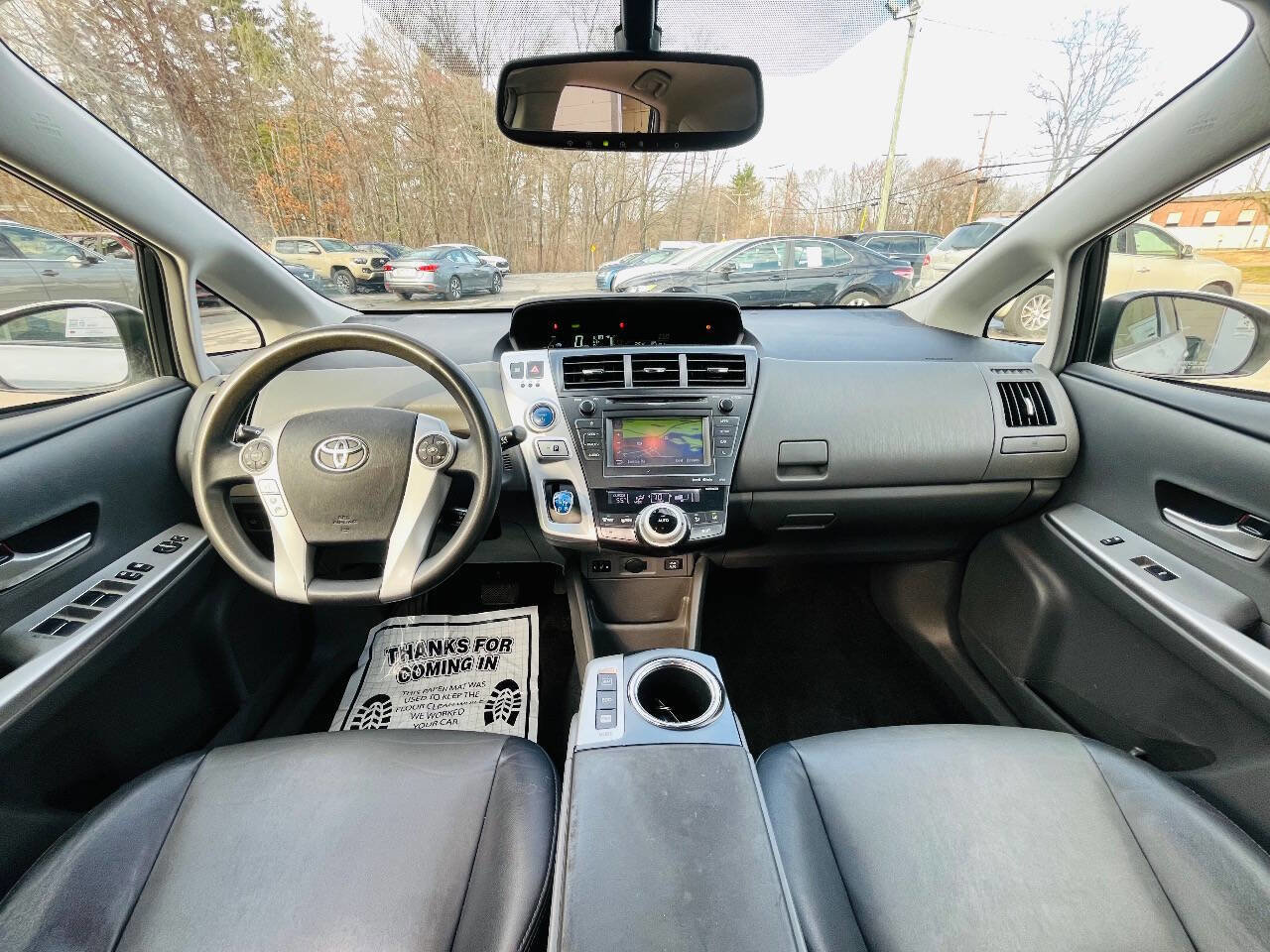 Used 2012 Toyota Prius V Five FWD image 10