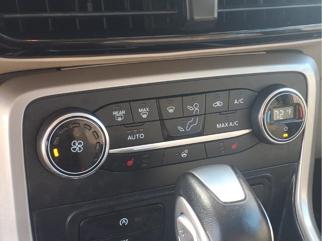 Used 2019 Ford EcoSport Titanium FWD image 11