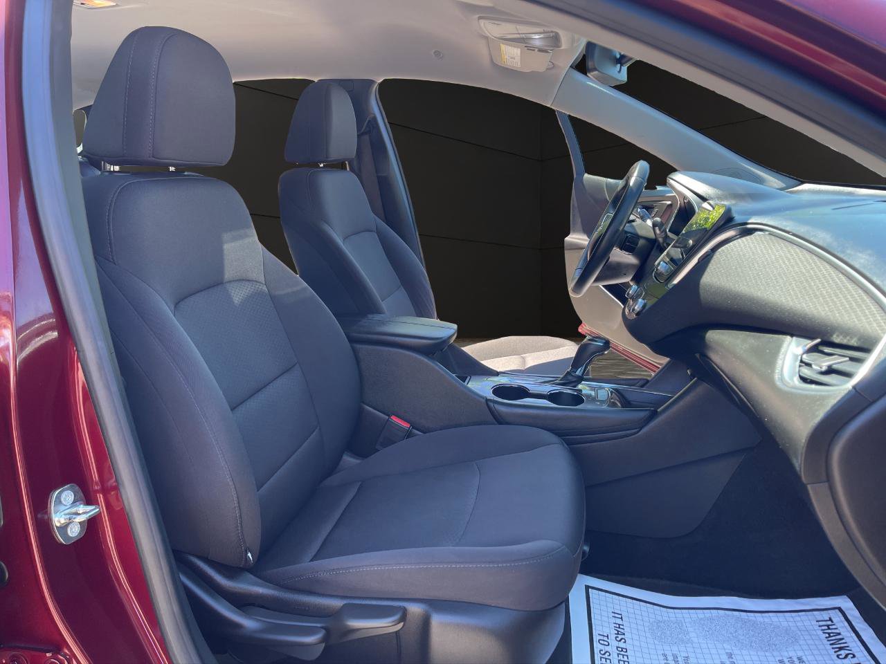 Used 2016 Chevrolet Malibu LT FWD image 16