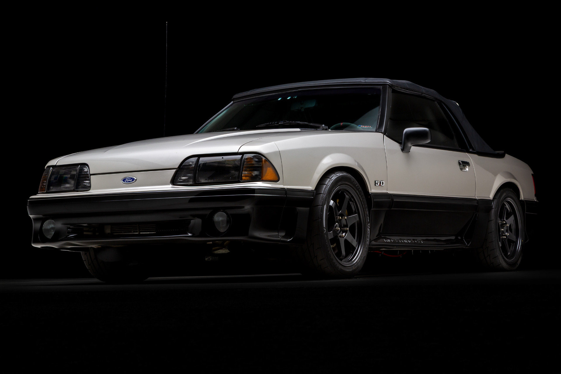 Used 1990 Ford Mustang GT RWD image 11
