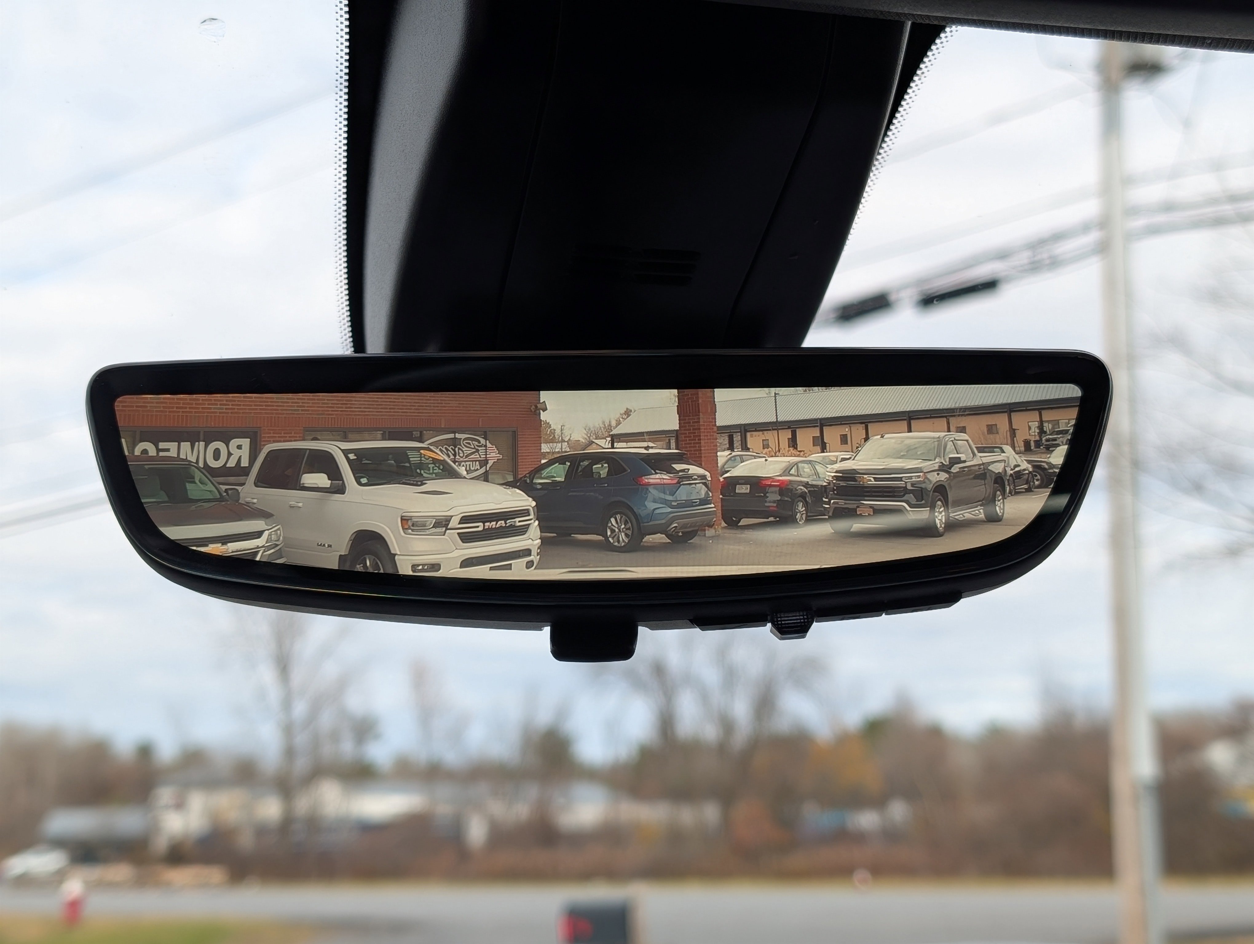 Used 2021 GMC Sierra 3500 Denali w/ Denali Ultimate Package image 32