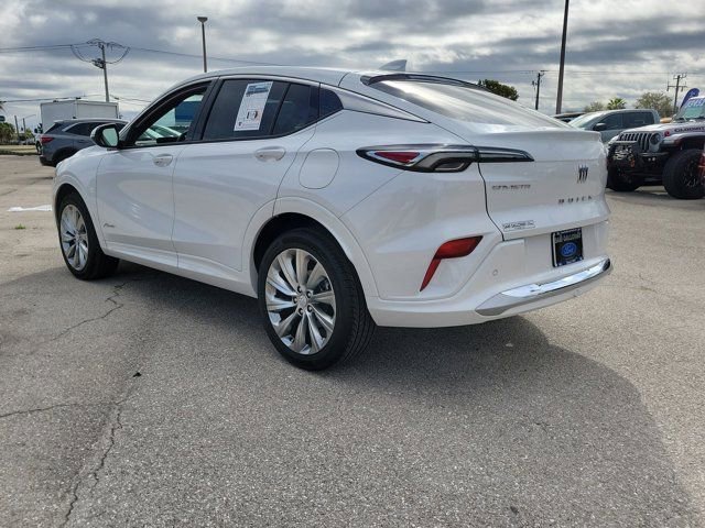 Used 2025 Buick Envista Avenir FWD image 4