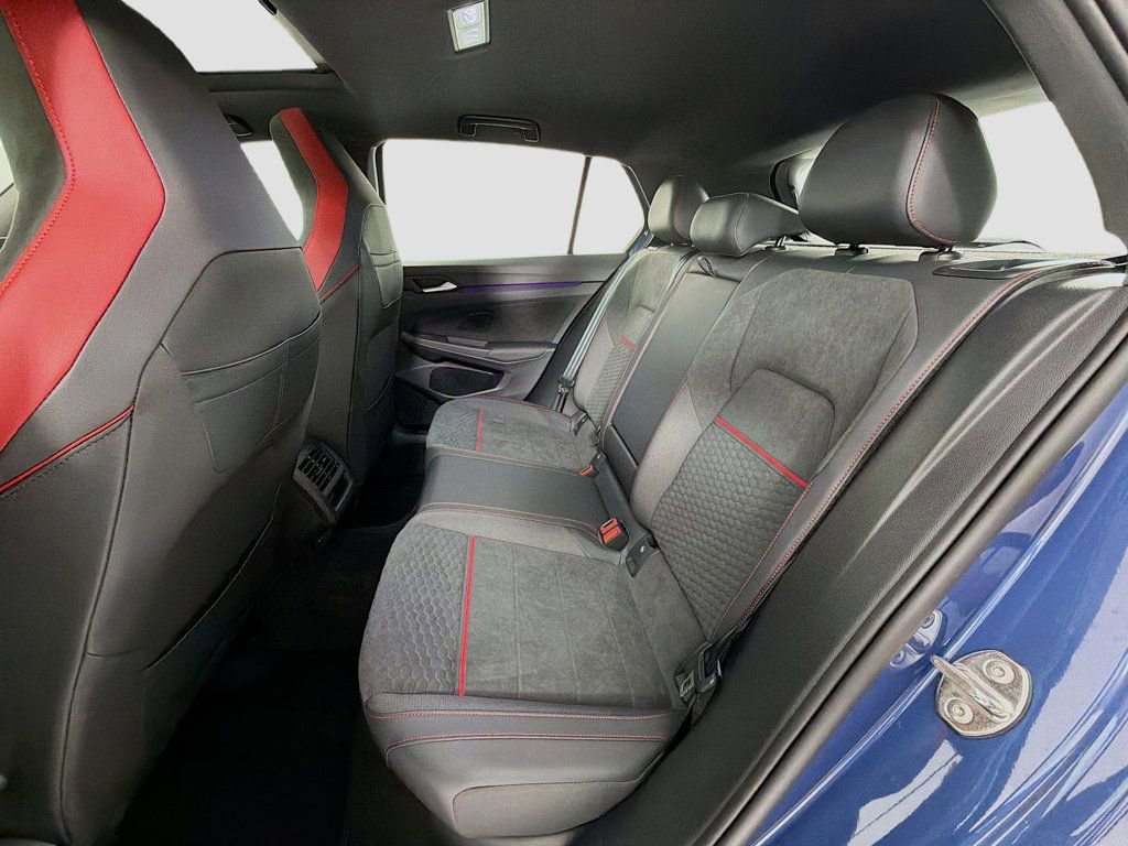 Used 2025 Volkswagen GTI SE FWD image 27