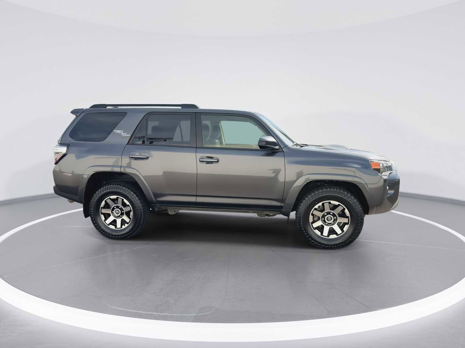 Certified 2023 Toyota 4Runner TRD Off-Road image 9