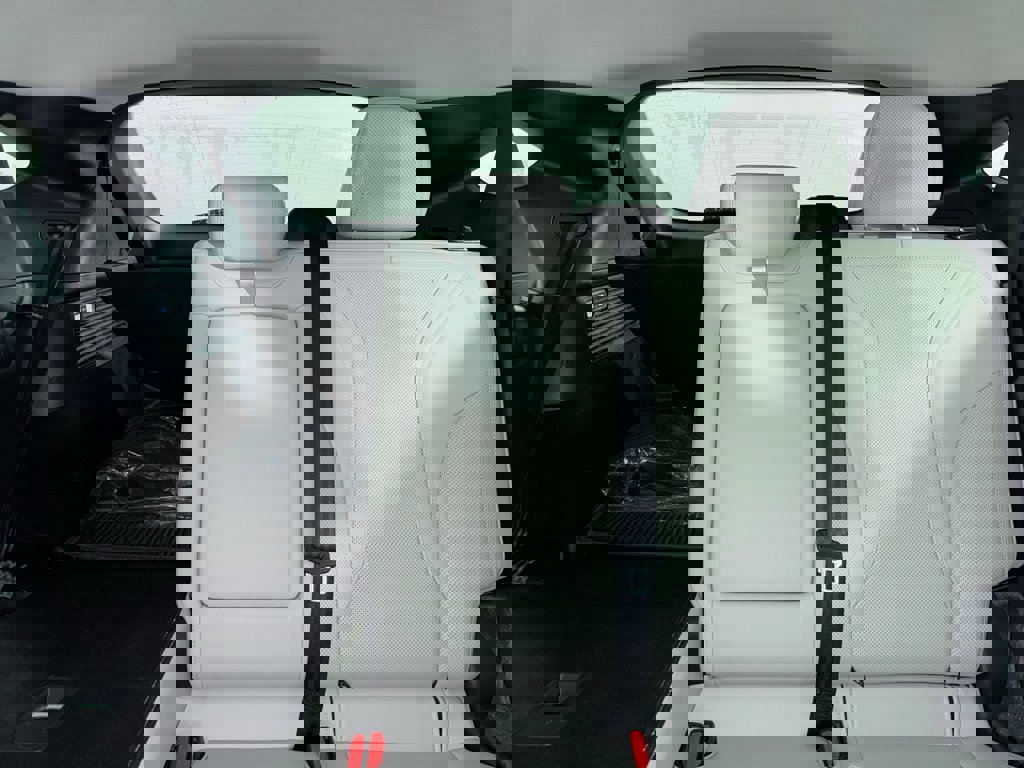 Used 2022 Ford Mustang Mach-E Premium image 7