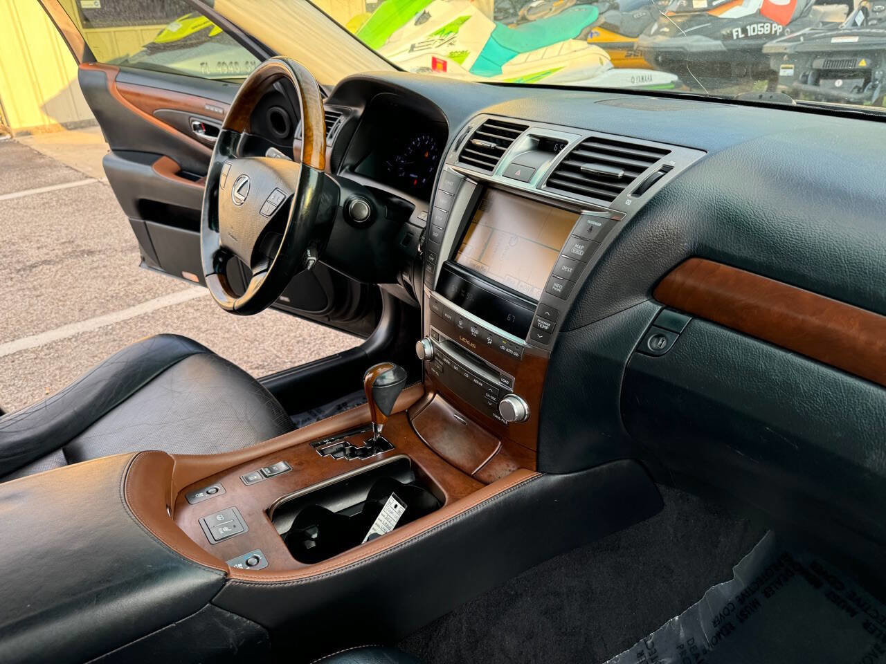 Used 2011 Lexus LS 460 w/ Touring Edition RWD image 30
