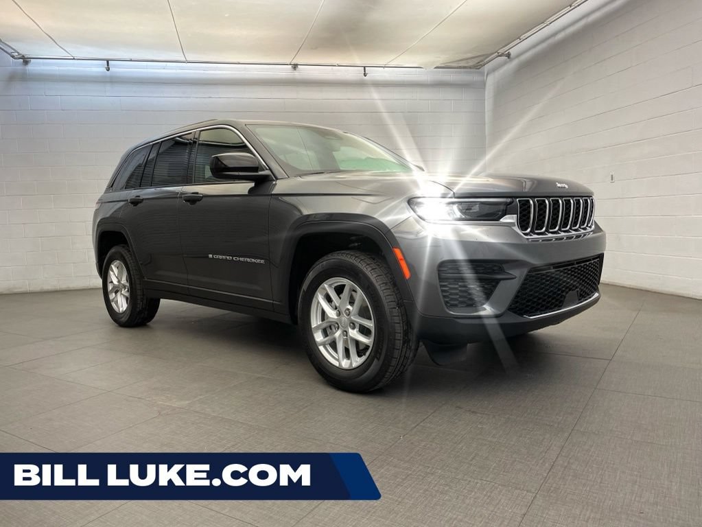 New 2026 Jeep Grand Cherokee Laredo X AWD/4WD video 1