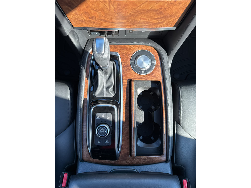 Used 2024 Nissan Armada SL w/ Captain's Chairs Package RWD image 26