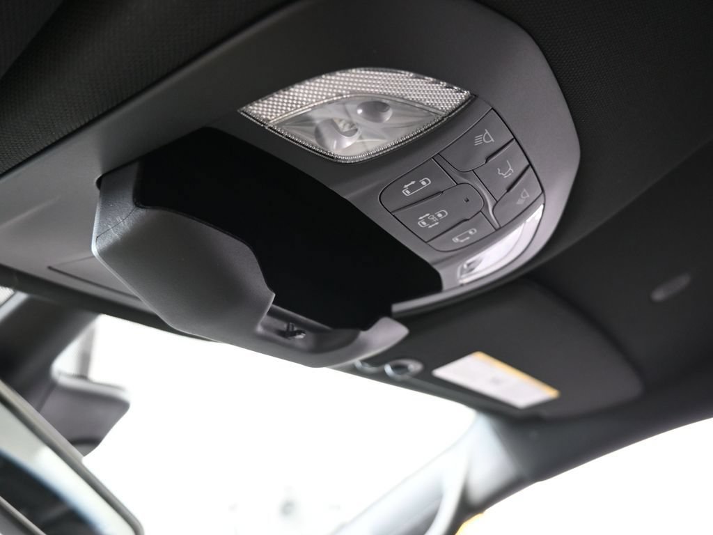 New 2026 Chrysler Voyager LX FWD image 20
