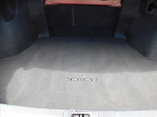 Used 2022 Toyota Camry XLE FWD image 10