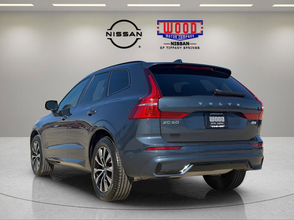 Used 2024 Volvo XC60 B5 Plus image 5
