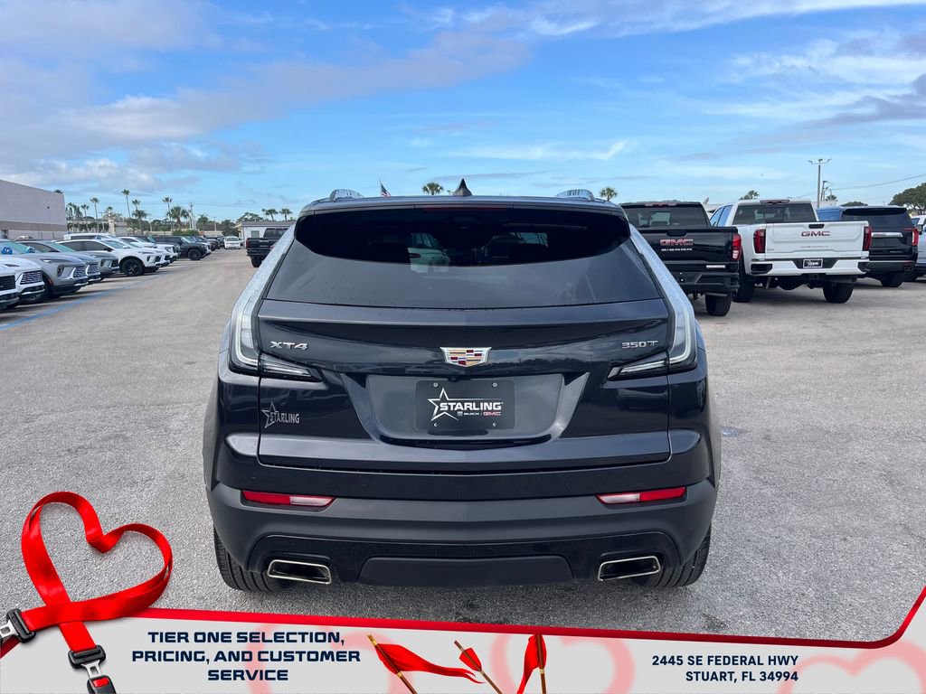 Used 2023 Cadillac XT4 Sport w/ Enhanced Visibility Package image 6