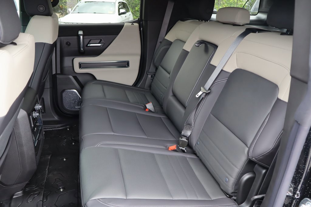 New 2026 GMC Hummer EV SUV w/ LPO, Dark Essentials Package image 25