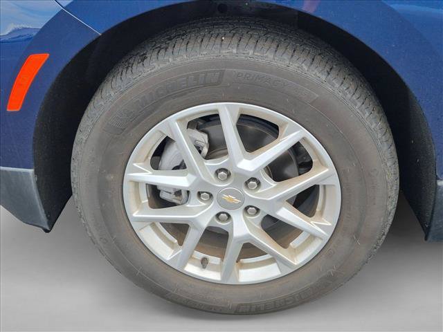 Used 2023 Chevrolet Equinox LS w/ LS Convenience Package FWD image 10