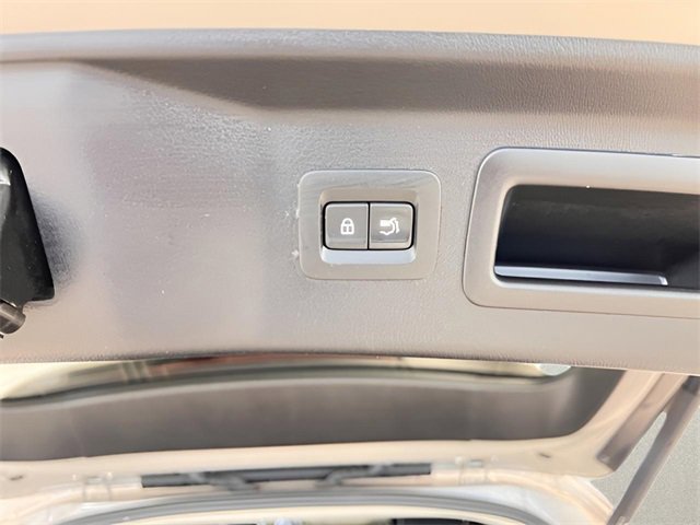 Used 2025 MAZDA CX-90 3.3 Turbo w/ Preferred Package image 8