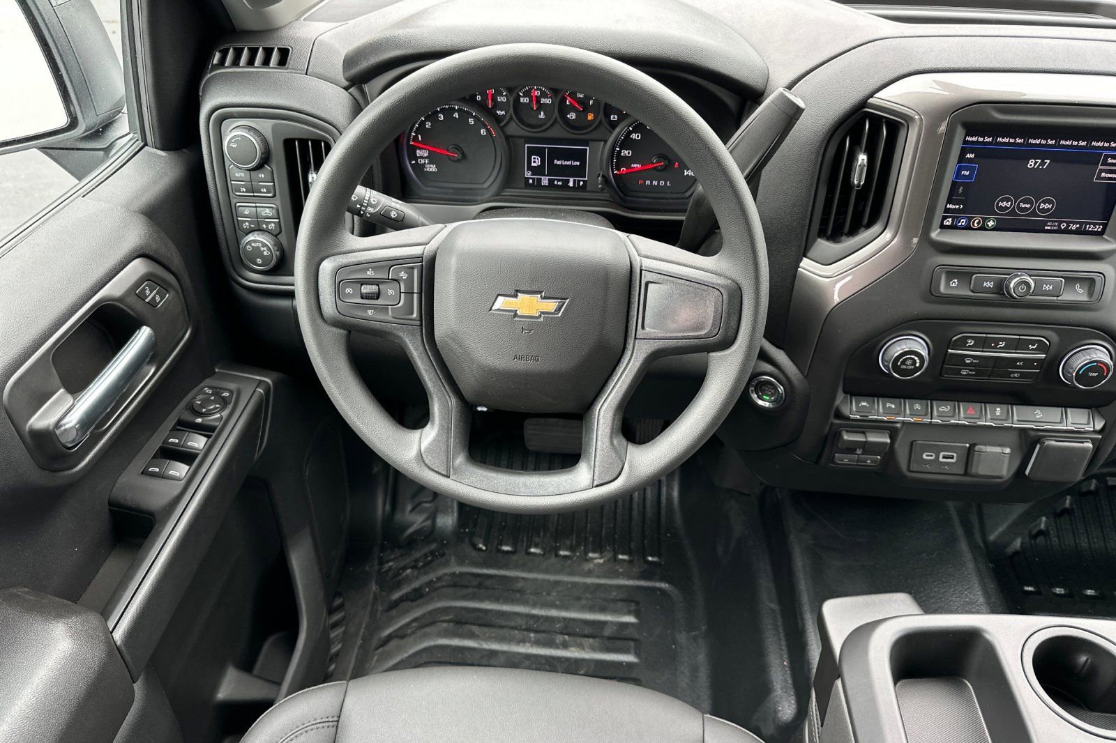 New 2026 Chevrolet Silverado 1500 W/T w/ WT Value Package AWD/4WD image 13