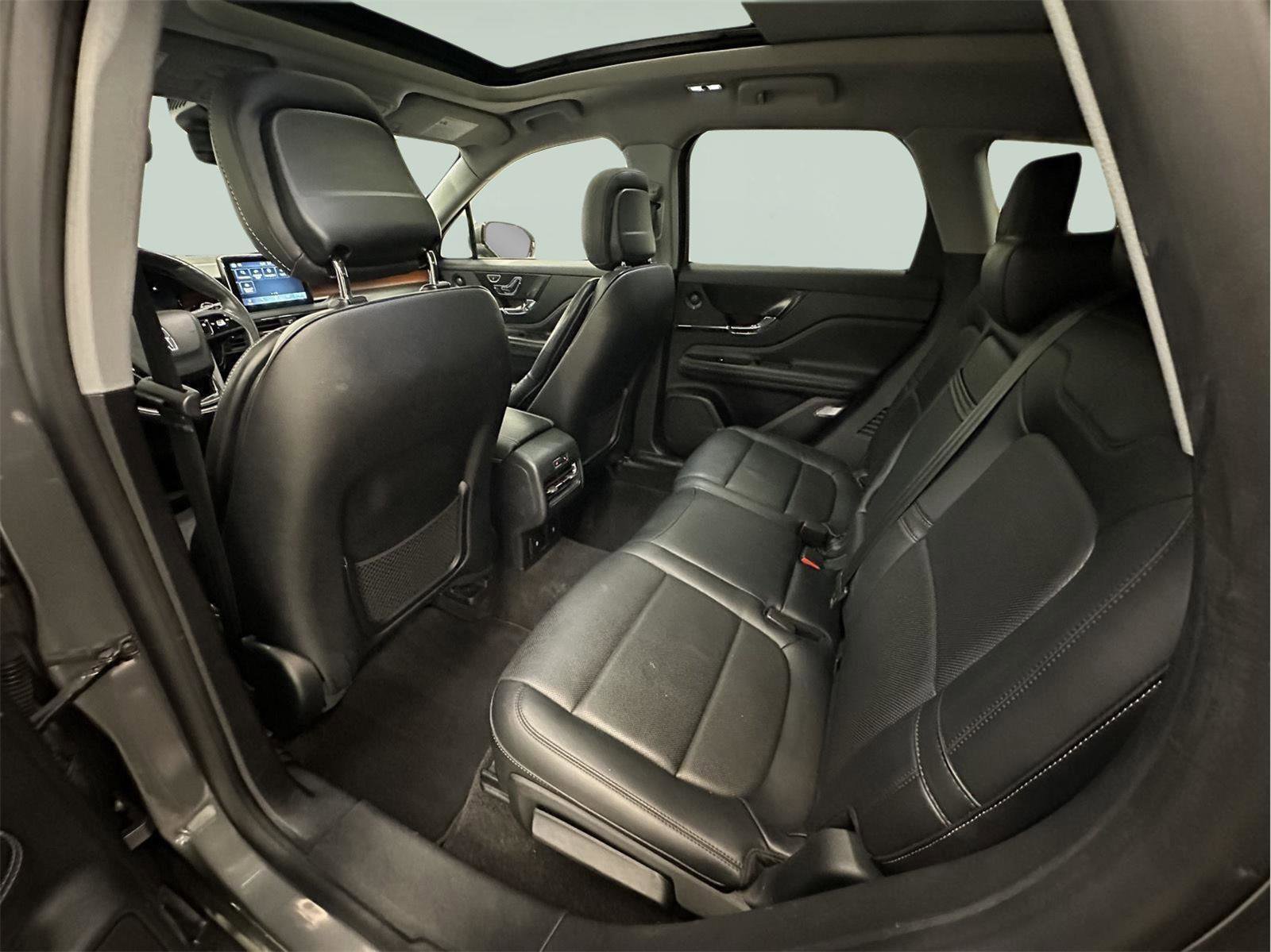 Used 2022 Lincoln Corsair Reserve w/ Equipment Group 201A image 21