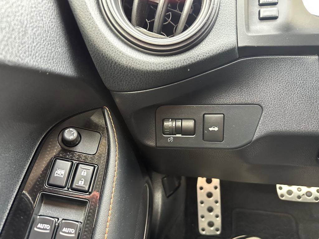 Used 2017 Toyota 86 image 10