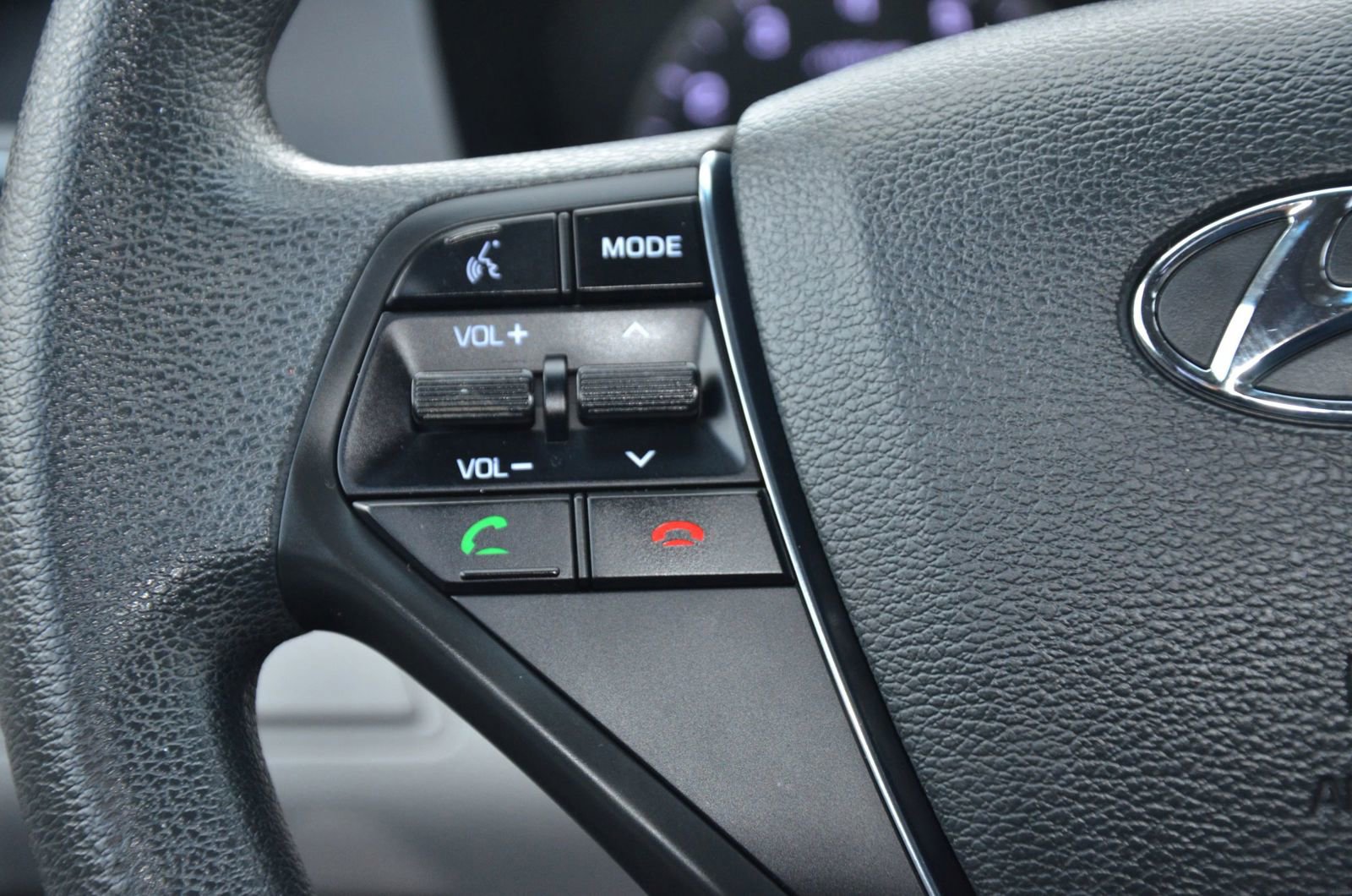 Used 2016 Hyundai Sonata SE w/ Cargo Package image 27