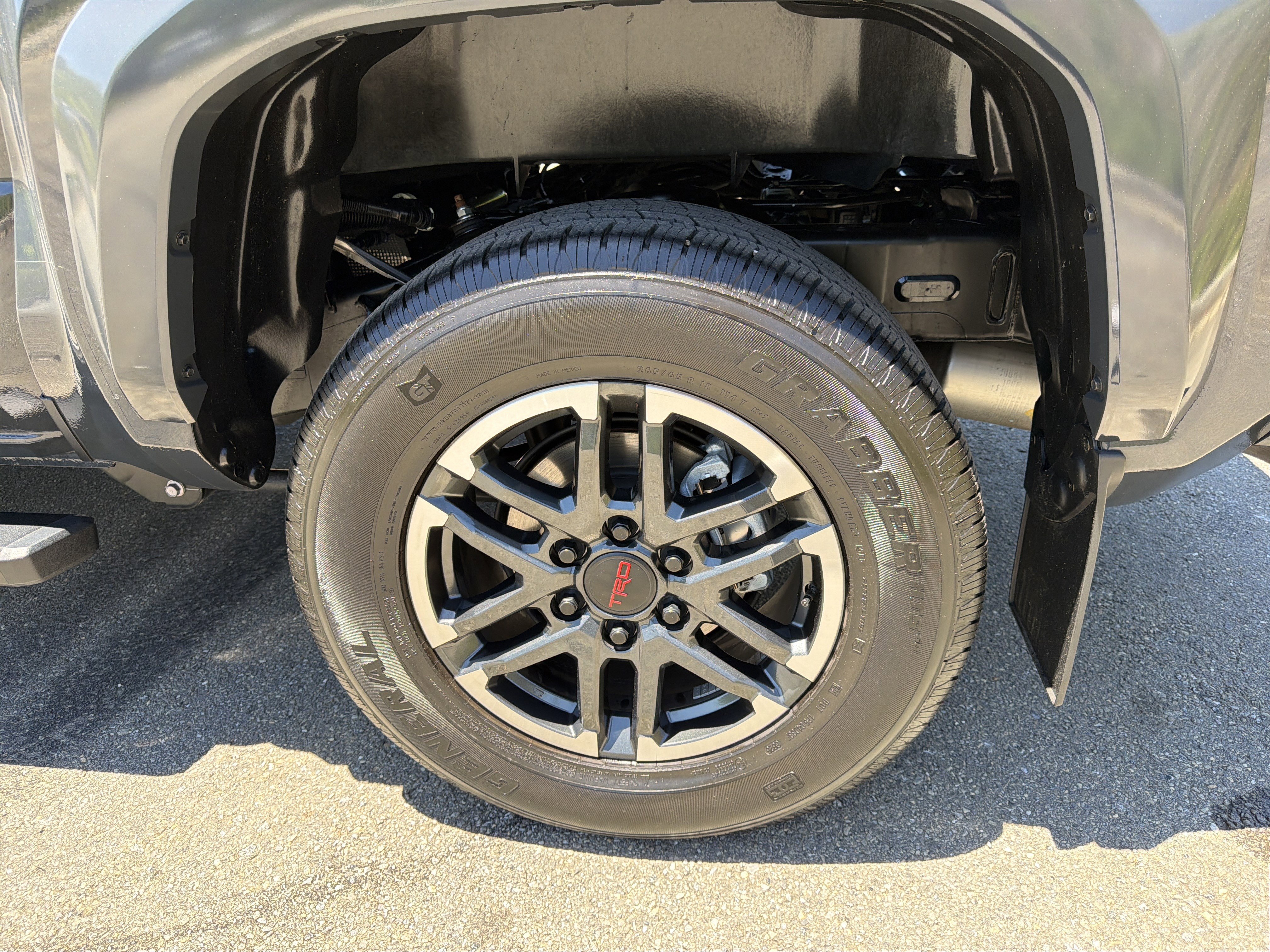 Used 2025 Toyota Tacoma TRD Sport RWD image 19