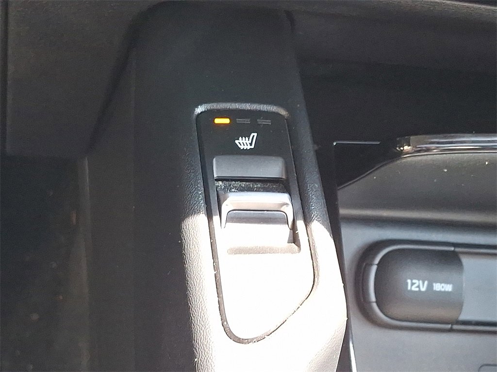 Certified 2022 Kia Telluride S image 11