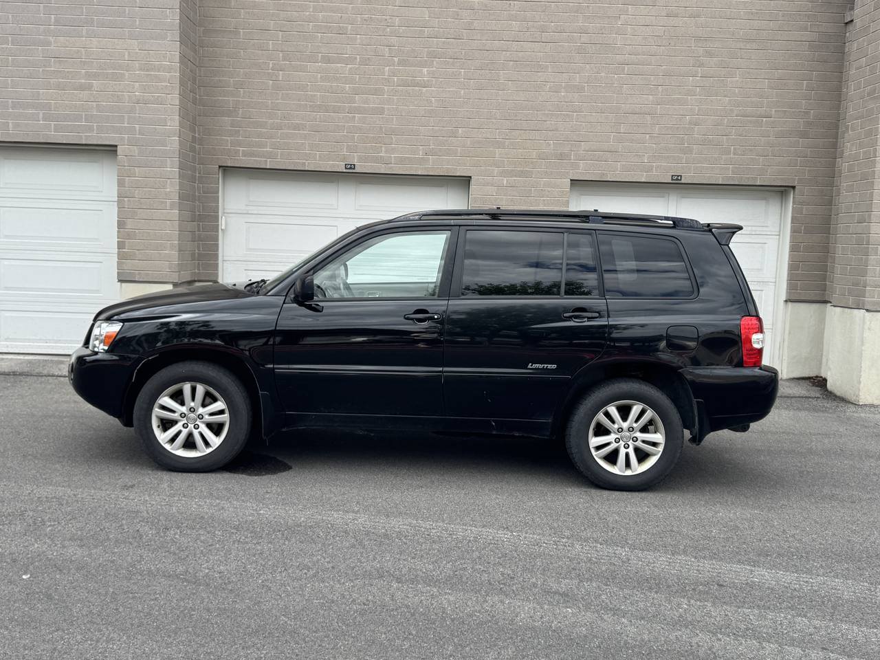 Used 2006 Toyota Highlander 4WD Hybrid image 2