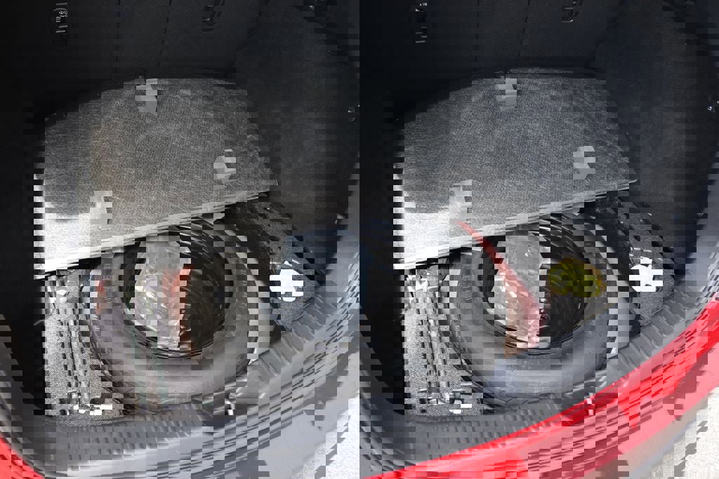 Used 2017 MAZDA CX-5 Touring image 10