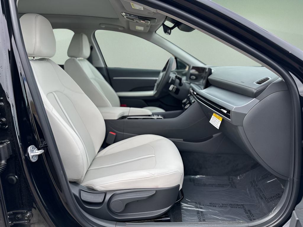Used 2025 Hyundai Sonata SEL image 22