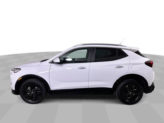 Used 2024 Buick Encore GX Sport Touring image 5